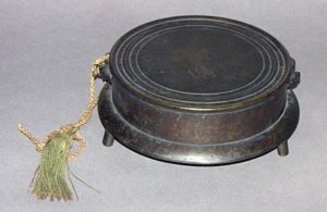 Japan 'Atarigane' - Hartenberger World Musical Instrument Collection